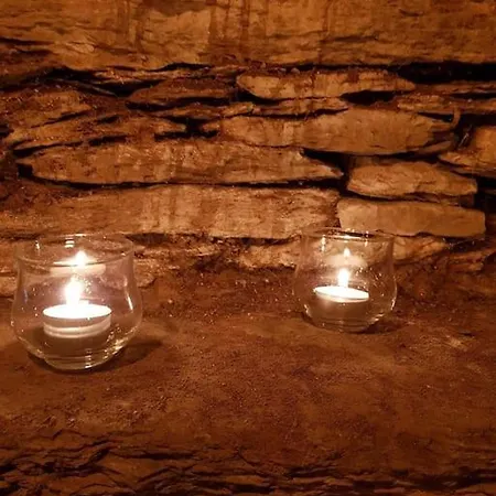 Tatil Evi La Legende - Dans Un Quartier Pittoresque Bouillon